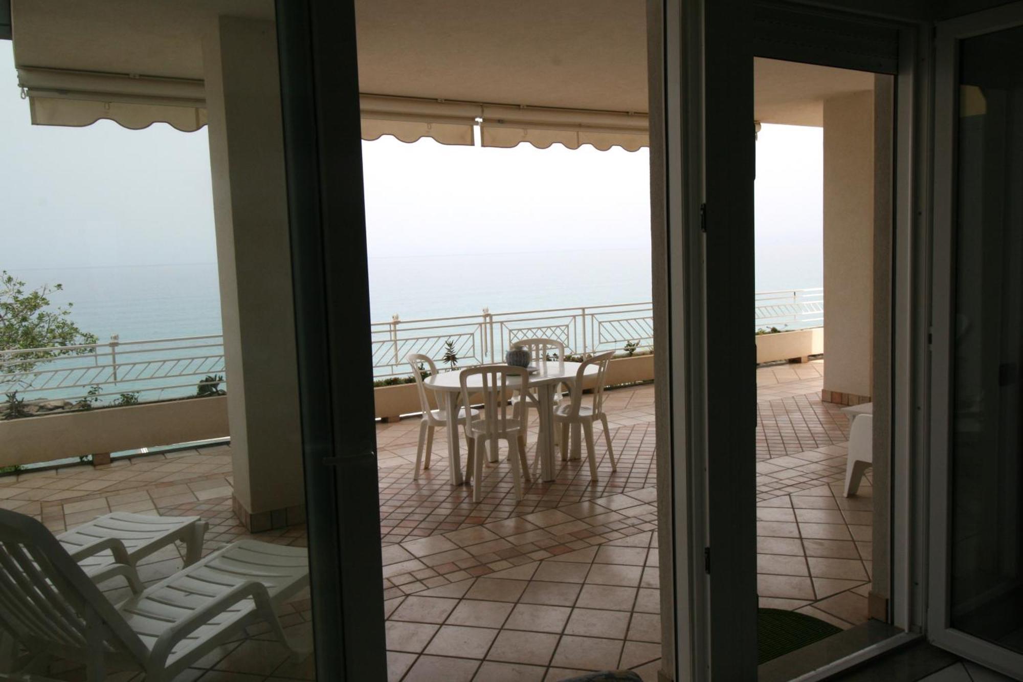 Villa Laura - Sul Mare Pizzo  Zewnętrze zdjęcie